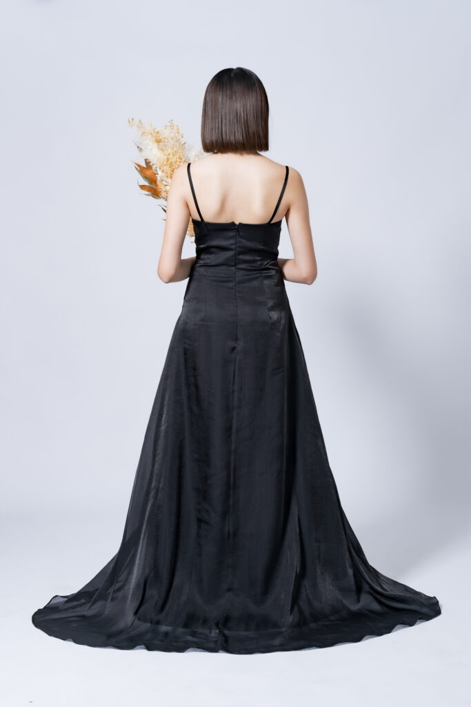 結婚式前撮りや岡山でのフォトウェディングがお得に撮影ネムラフィルムズ2024新作BLACKドレス016