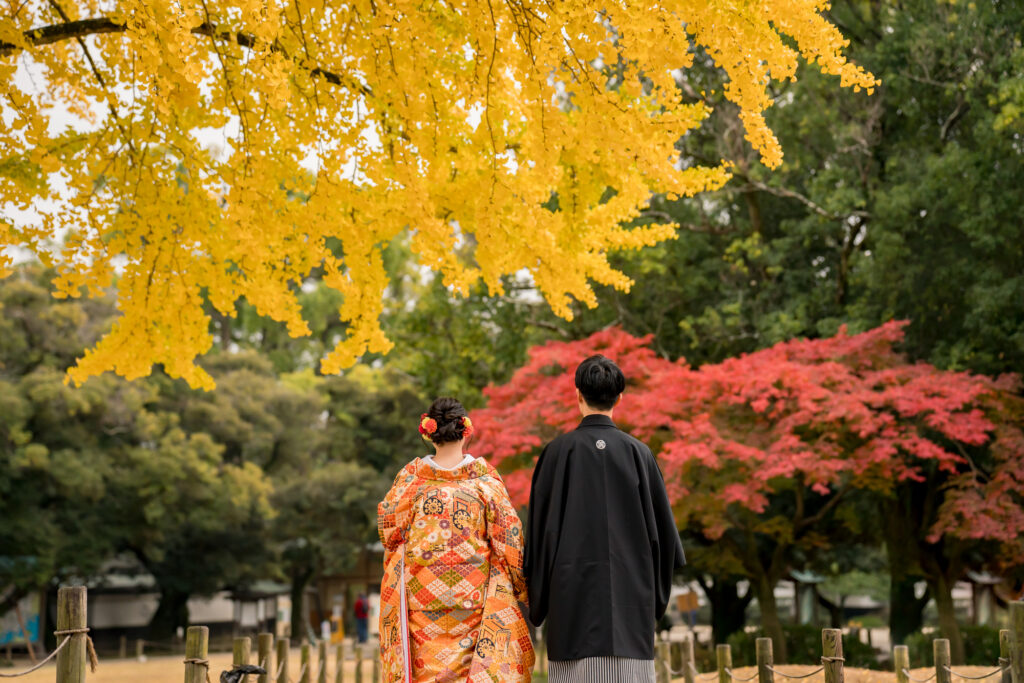 撮りフォトウェディング岡山での10月に撮影された紅葉時期の実際の写真お日にち選びの参考に088