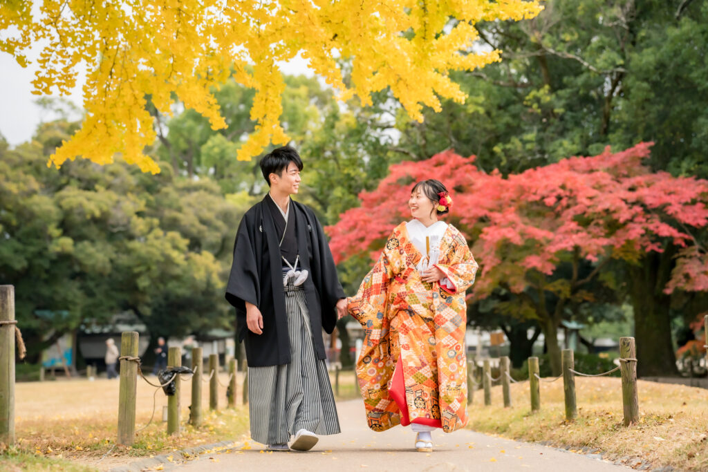 撮りフォトウェディング岡山での10月に撮影された紅葉時期の実際の写真お日にち選びの参考に089