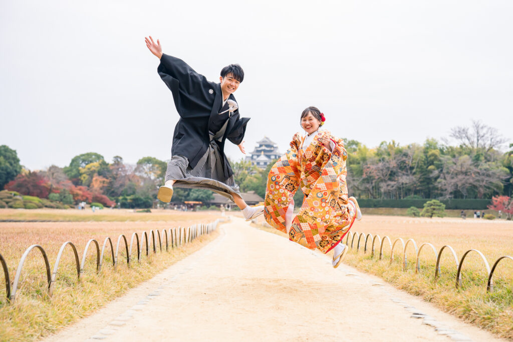 撮りフォトウェディング岡山での10月に撮影された紅葉時期の実際の写真お日にち選びの参考に096