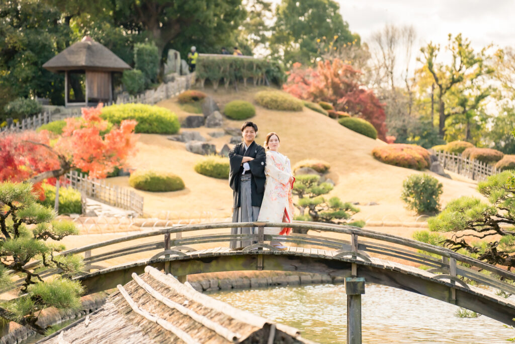 撮りフォトウェディング岡山での10月に撮影された紅葉時期の実際の写真お日にち選びの参考に112