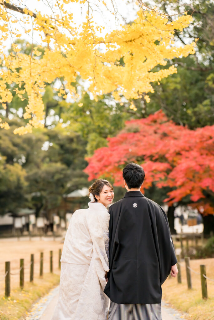 撮りフォトウェディング岡山での10月に撮影された紅葉時期の実際の写真お日にち選びの参考に131