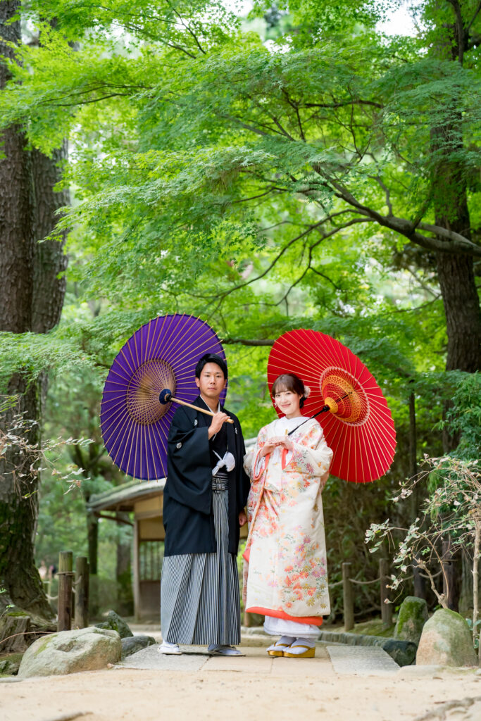 岡山で結婚式の前撮りフォトウェディングプロカメラマン目線で新緑の魅力をご紹介2026夏限定LITEプラン早割でさらにお得後楽園255