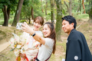 岡山で結婚式の前撮りフォトウェディングプロカメラマン目線で新緑の魅力をご紹介2026夏限定LITEプラン早割でさらにお得後楽園2815