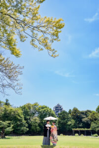 岡山で結婚式の前撮りフォトウェディングプロカメラマン目線で新緑の魅力をご紹介2026夏限定LITEプラン早割でさらにお得後楽園2224