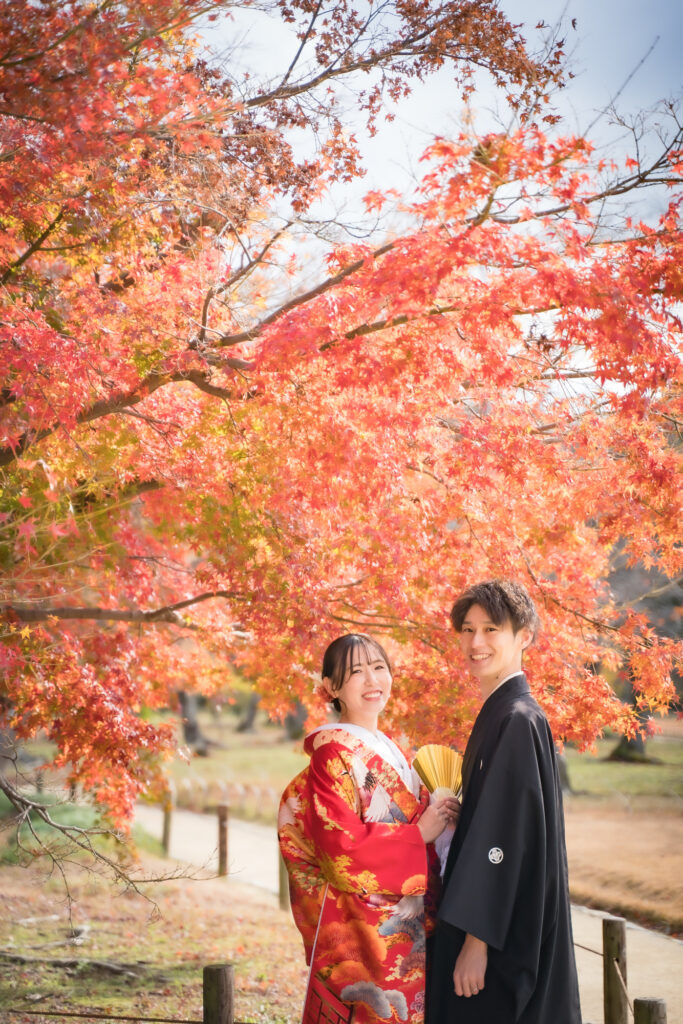 岡山後楽園での紅葉前撮りウェディングフォトはいつまで撮影できるのか実際に撮影された写真を日付別に紹介34