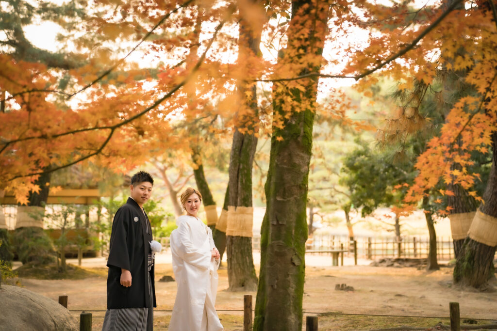 圧倒的情報量岡山後楽園での紅葉前撮りウェディングフォトはいつまで撮影できるのか実際に撮影された写真を日付別に紹介53